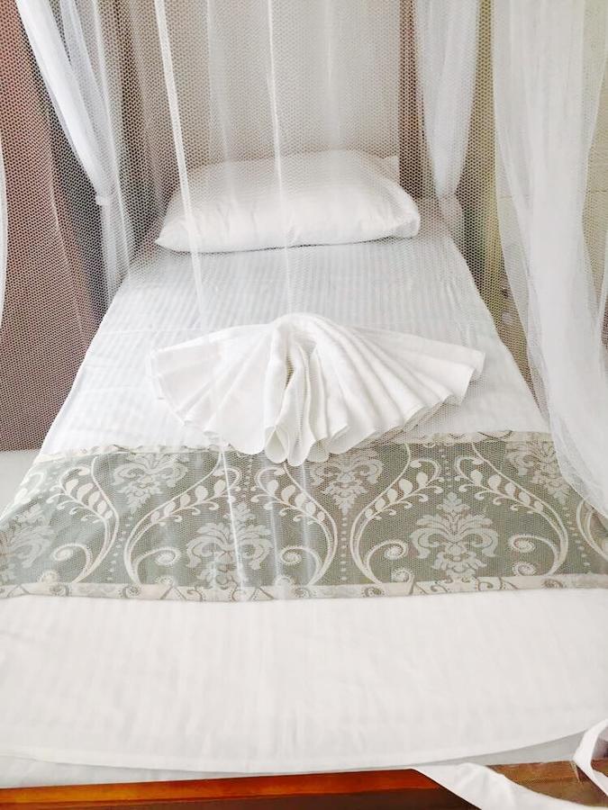 Getmore Bed & Breakfast Канди Екстериор снимка